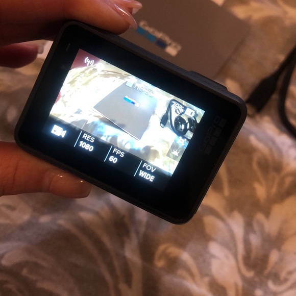 Go Pro 6 - Picture 2 of 5